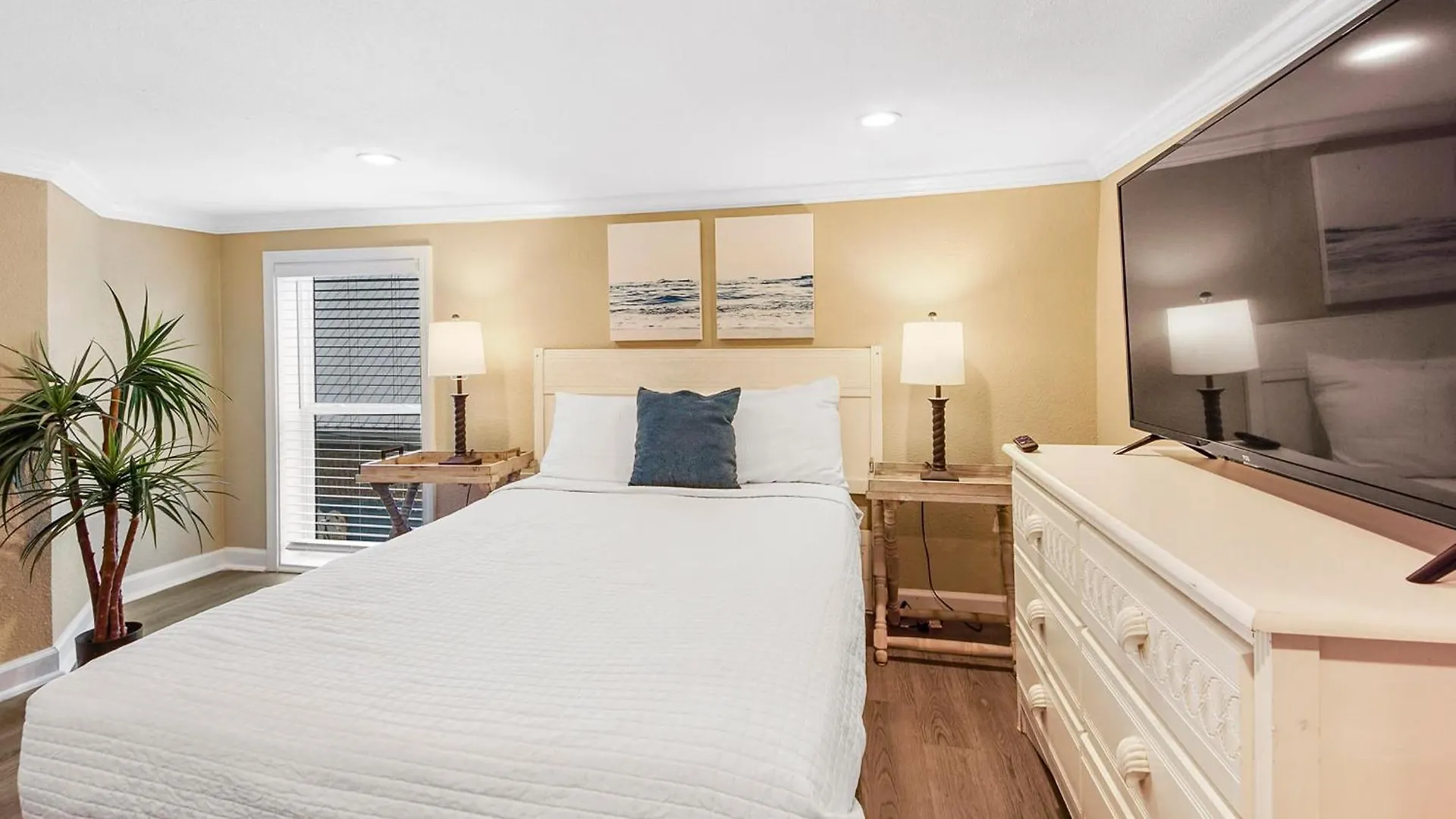 Beachlife Unit Ab Getaway Sleeps 22 Panama City Beach Semesterbostad